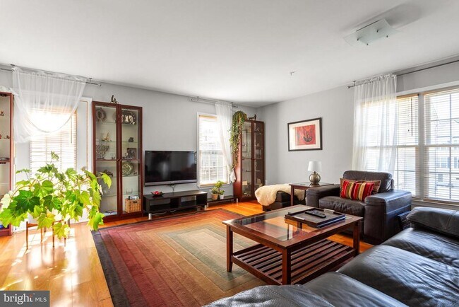 Building Photo - 2406 Epstein Ct
