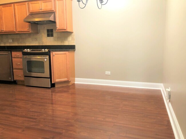 Building Photo - 564 Timber Ridge Dr