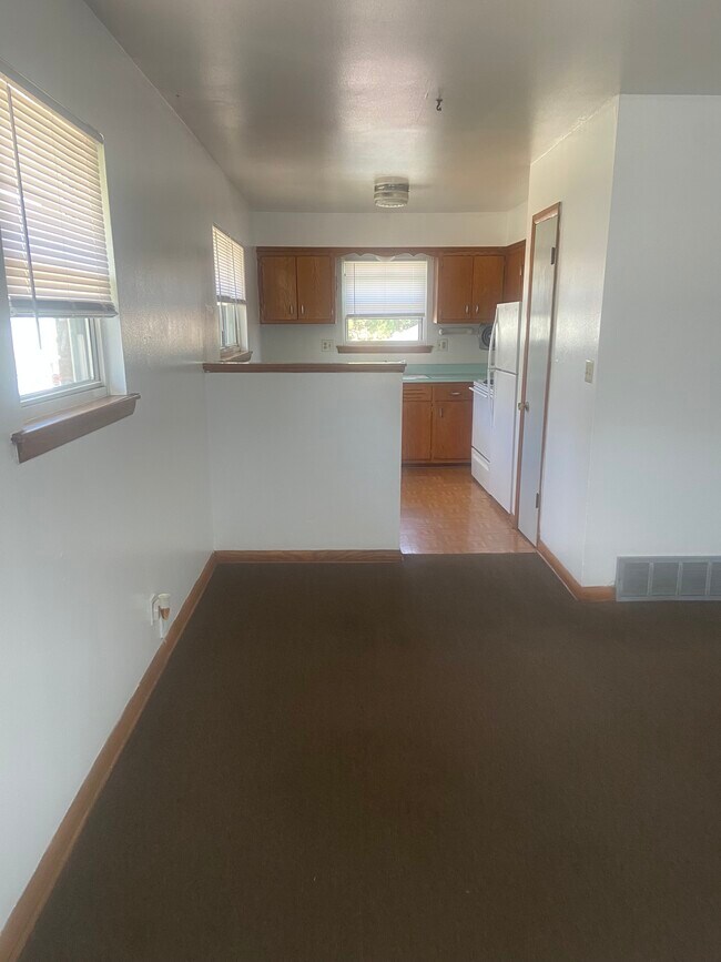 Foto del edificio - 4580 S 14th St