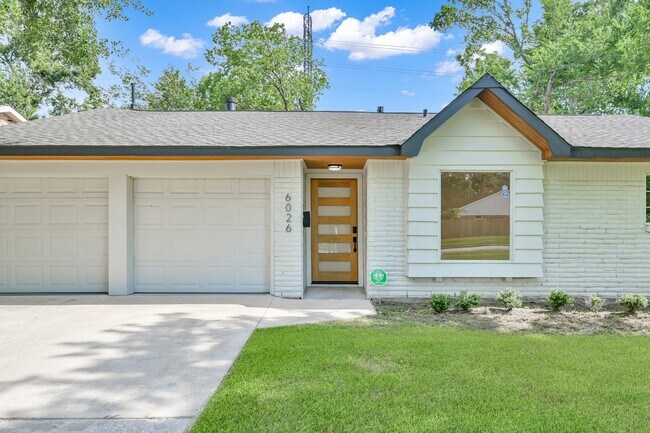 Foto del edificio - 6026 Willowbend Blvd
