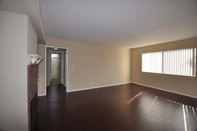 Foto del edificio - 5617 Woodman Ave