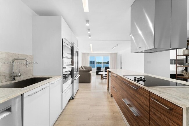 Foto del edificio - 1140 NE 191st St