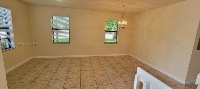 Building Photo - 8872 W 35th Ct