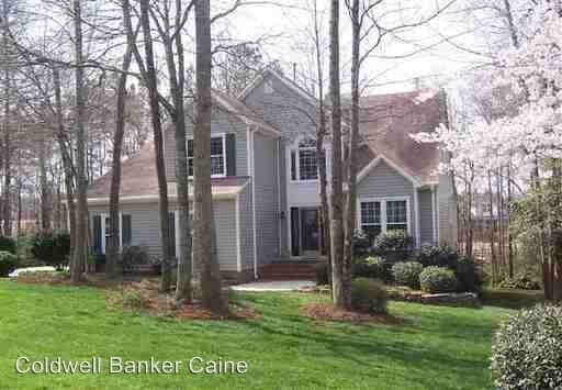 Building Photo - 9 Indian Laurel Ct