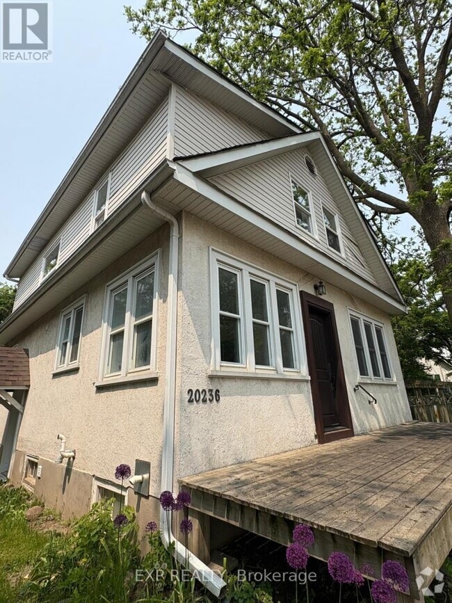 Building Photo - 20236 Leslie St