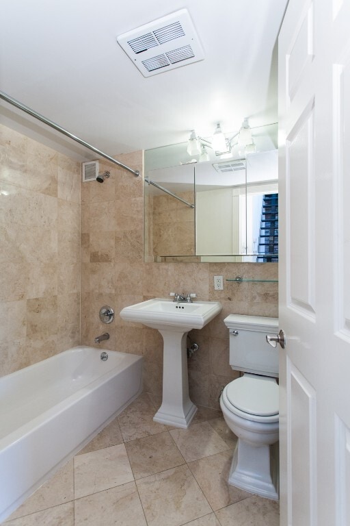 Building Photo - 47 1/2 1st Street (2nd & 1st Ave), #5F