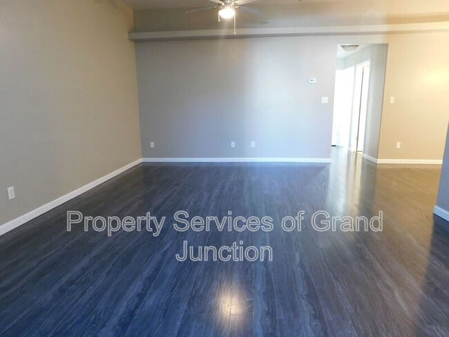 Foto del edificio - 2881 1/2 Cascade Avenue