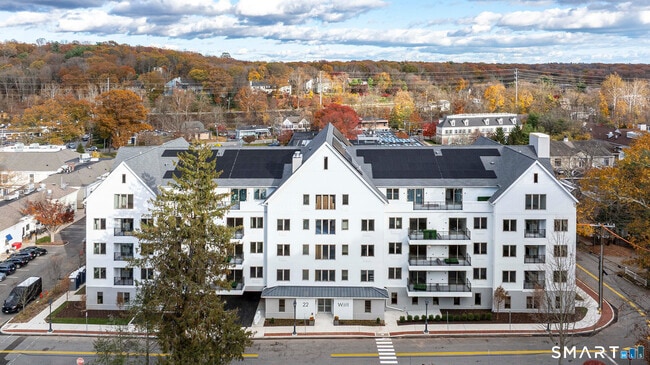 Foto del edificio - 22 Hubbard Rd