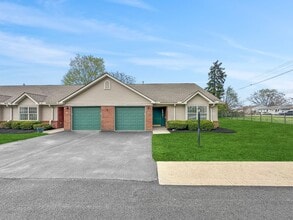 Building Photo - 436 Scioto Villa Ln