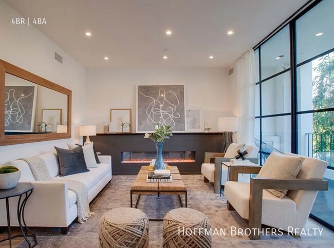 Foto del edificio - 1254 N Las Palmas Ave