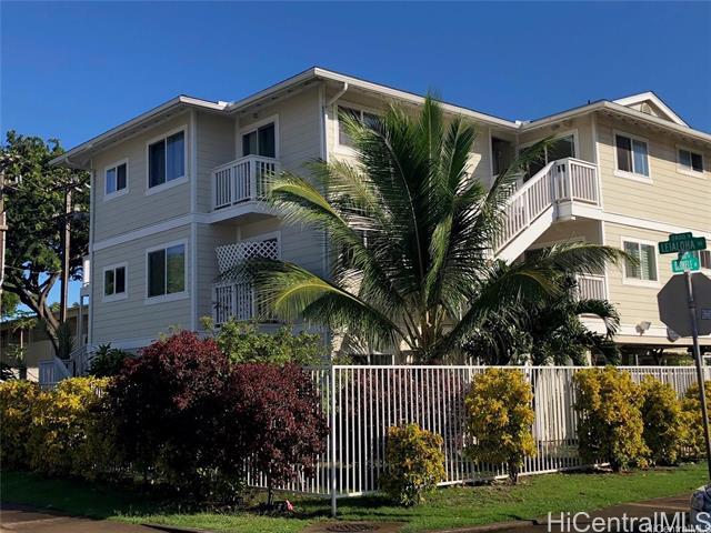 Building Photo - 2738 Leialoha Ave