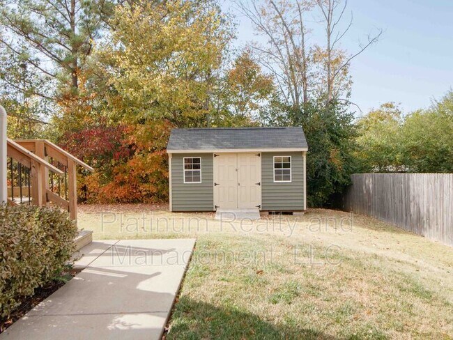 Building Photo - 1328 Vantage Ct