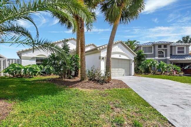 Photo - 215 NW 40th Ave House