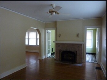 Foto del edificio - 2306 Emerson Ave