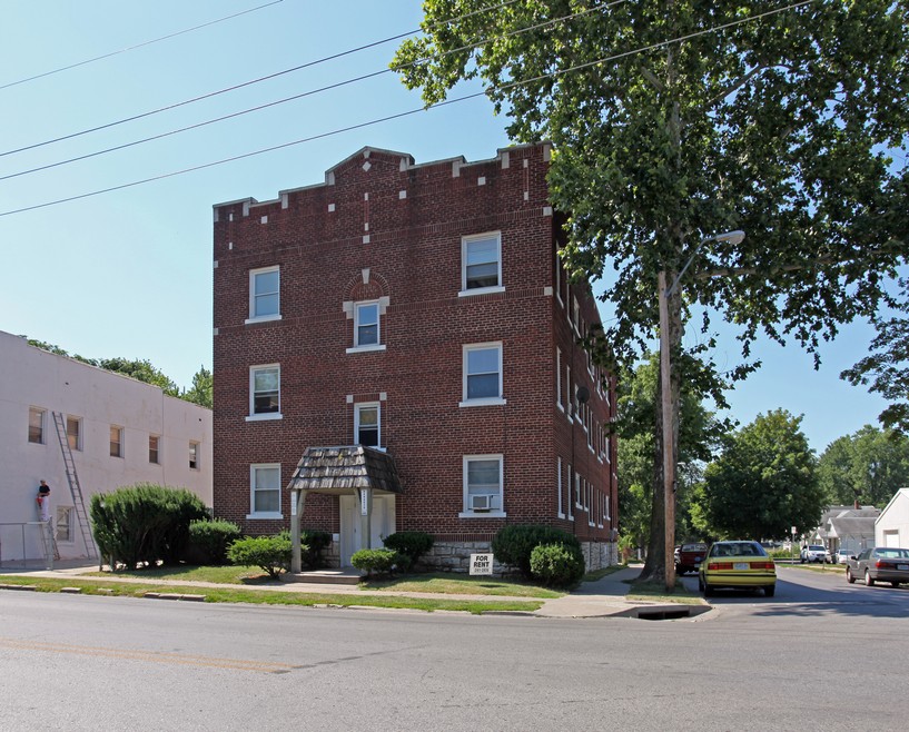 Primary Photo - Gravois Apartments