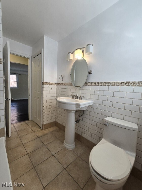 Building Photo - 2314 Westmoor Rd