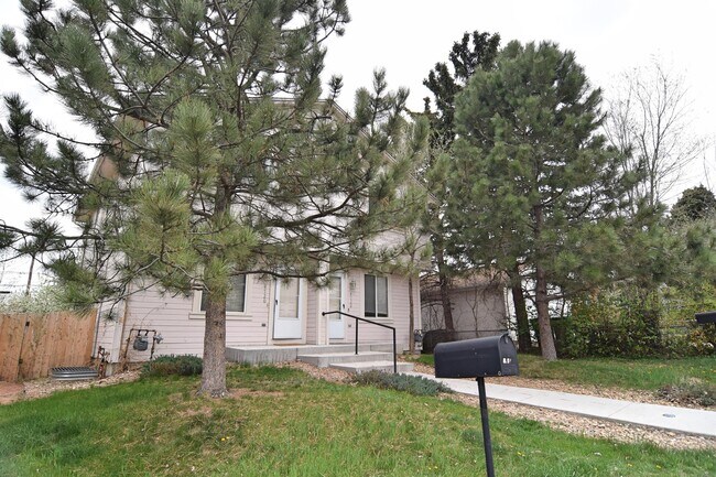 Foto del edificio - 4720 S Bannock St