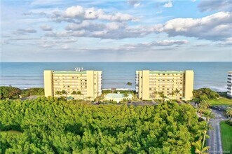 Building Photo - 7380 S Ocean Dr