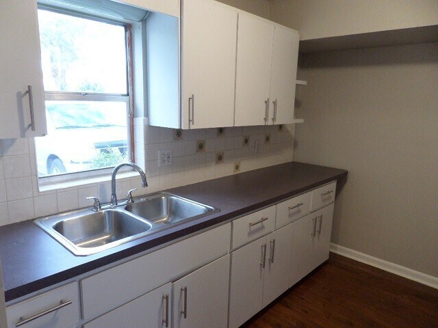 Foto del edificio - $25 App Fee & December Rent Free! * Spacious 2bdrm/1bath Condo ** $1,545.00** READY NOW
