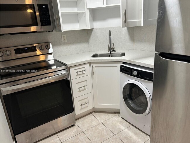 Foto del edificio - 335 SW 20th St