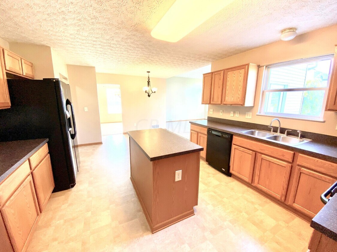 Foto principal - 129 Sapphire Ice Dr
