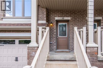 Building Photo - 70 Willowrun Dr