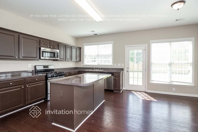 Building Photo - 366 Andridge Ct NW