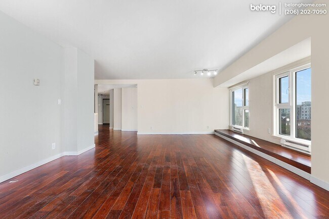Foto del edificio - 121 Vine St