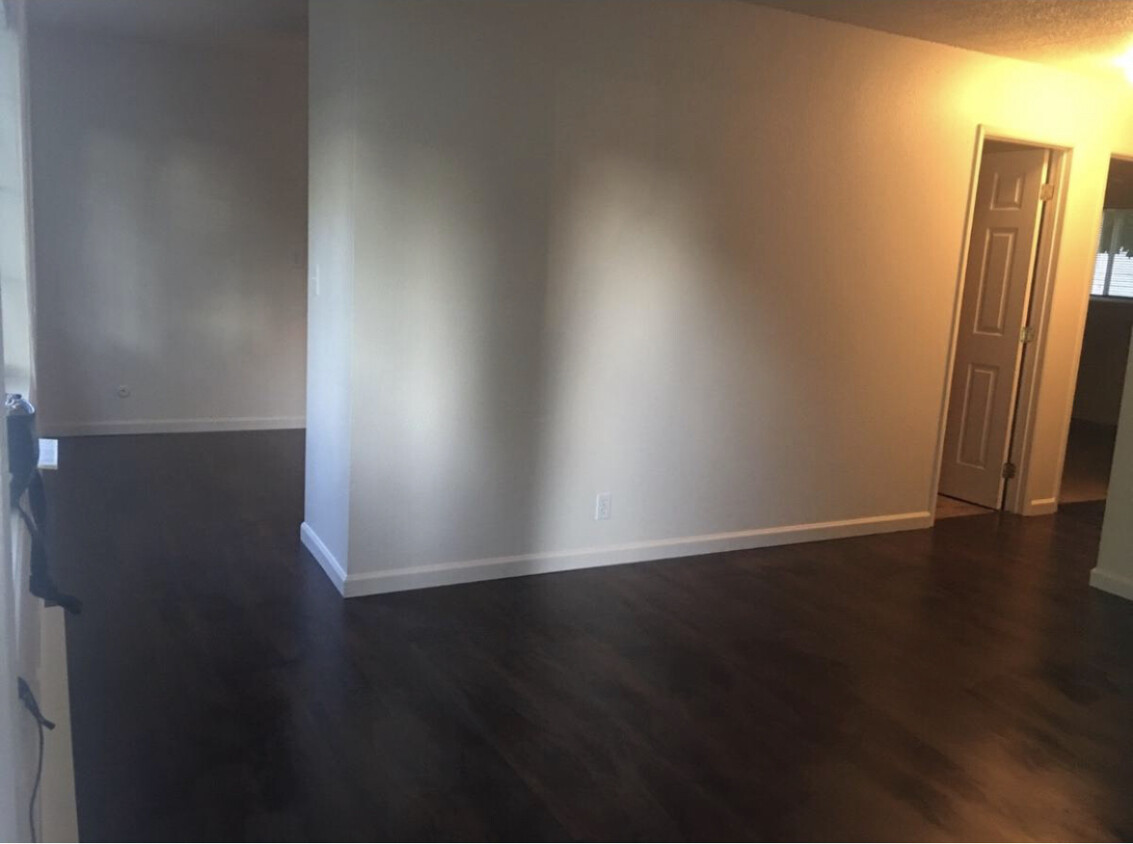 Foto principal - 1515 SW Custer Dr
