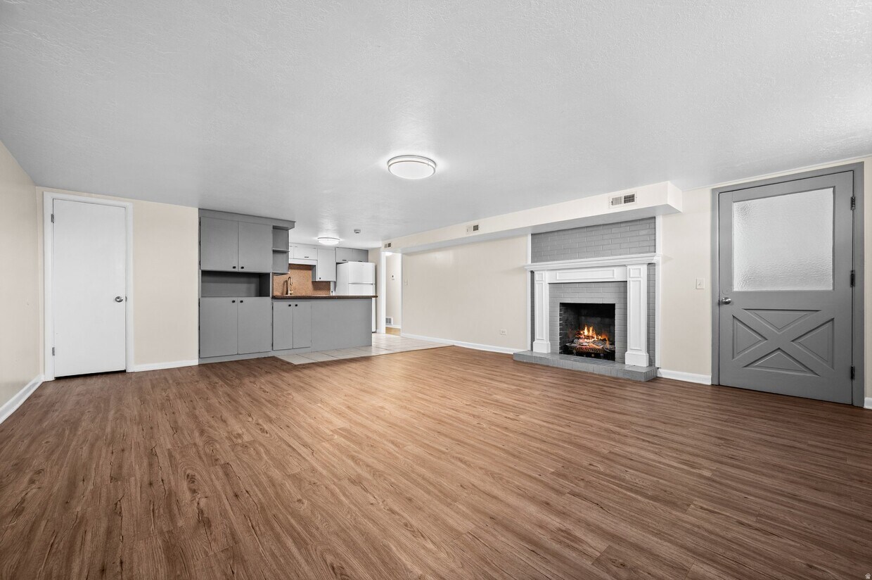 Foto del edificio - 1420 Spring Ln