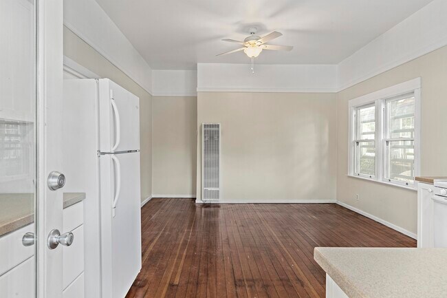 Foto del edificio - 906 Bancroft Way