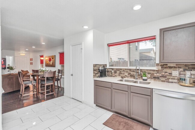 Building Photo - 7327 Enchanted Creek Dr