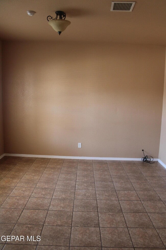 Building Photo - 4056 Tibuni Pl