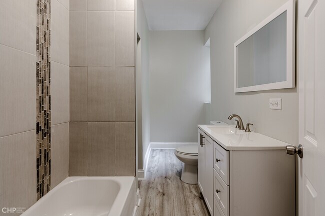 Foto del edificio - 6032 S St Lawrence Ave