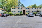 Primary Photo - 3224 Henderson Mill Rd