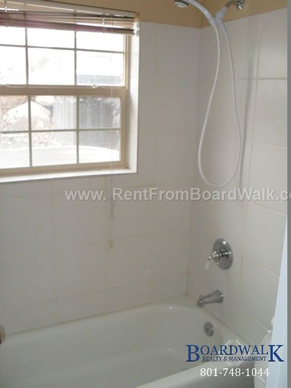 Building Photo - 2264 E 4500 S