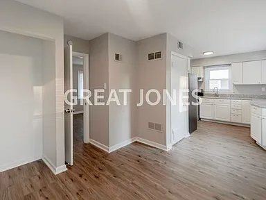 Building Photo - 175 Du Bourg Ln