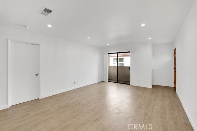 Foto del edificio - 1119 Linden Ave