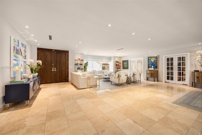 Foto del edificio - 7230 Vistalmar St