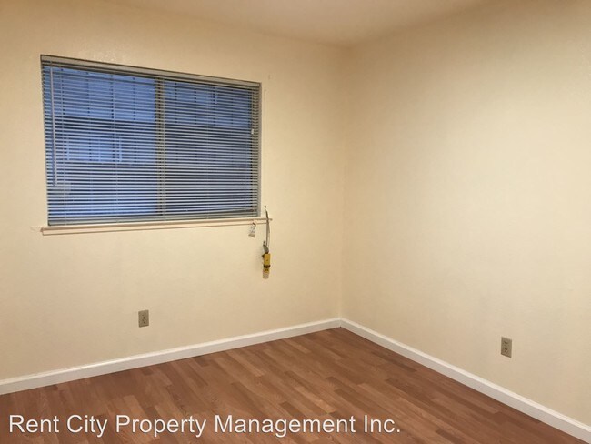 Foto del edificio - 5611 Wilkinson St