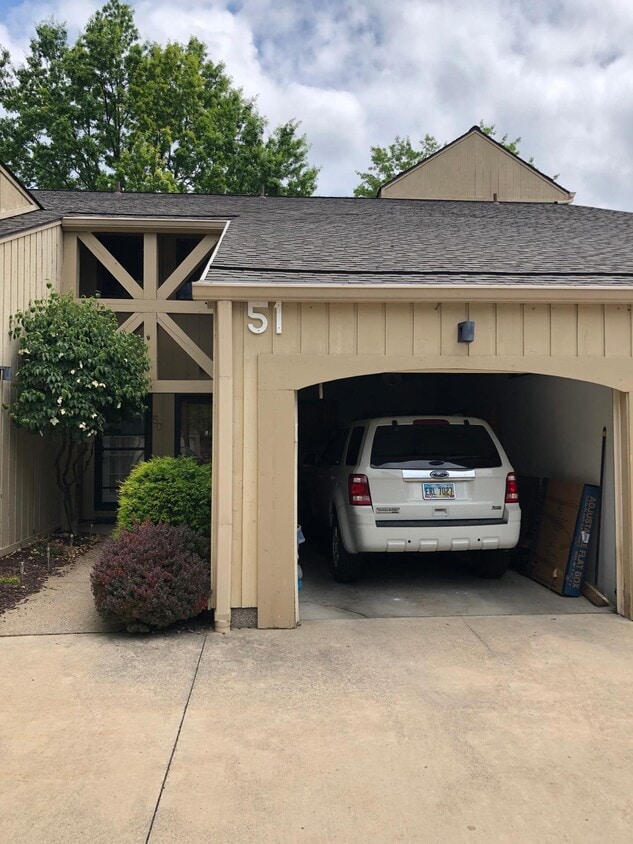 51 Landings Way Unit 51, Avon Lake, OH 44012 Condo for Rent in Avon Lake, OH