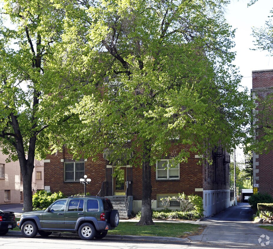 Foto principal - Trenton Apartments