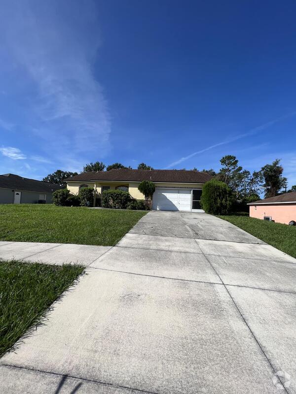 Building Photo - 1648 Dunlap Dr