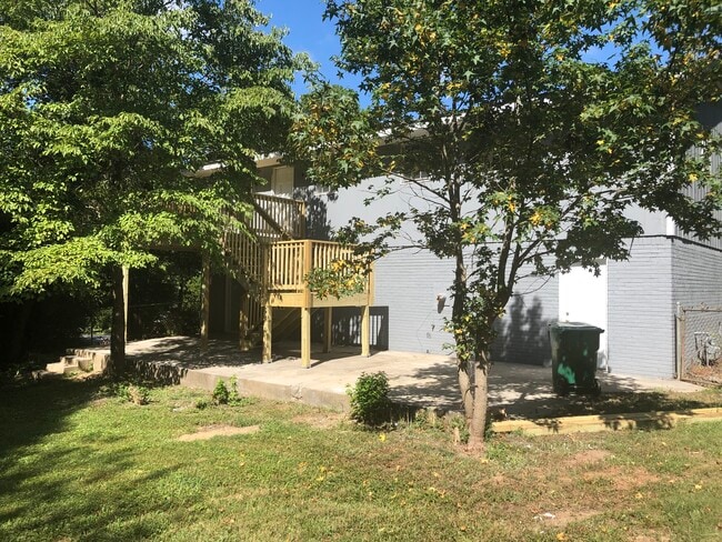Building Photo - 5843 Hallwood Ct