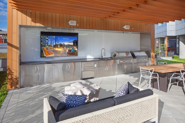 Building Photo - NV Apartments