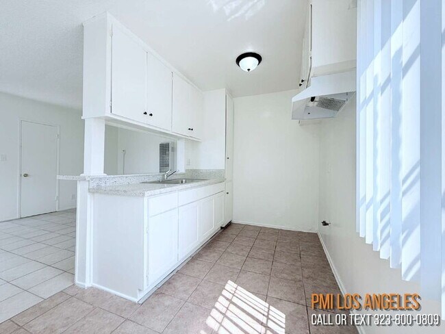 Foto del edificio - 1224 Normandie Ave