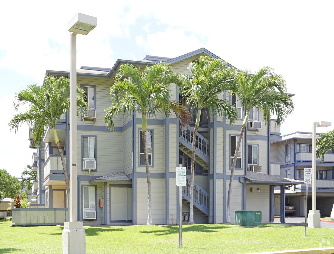 Sun Rise Townhomes Apartments in Ewa Beach, HI