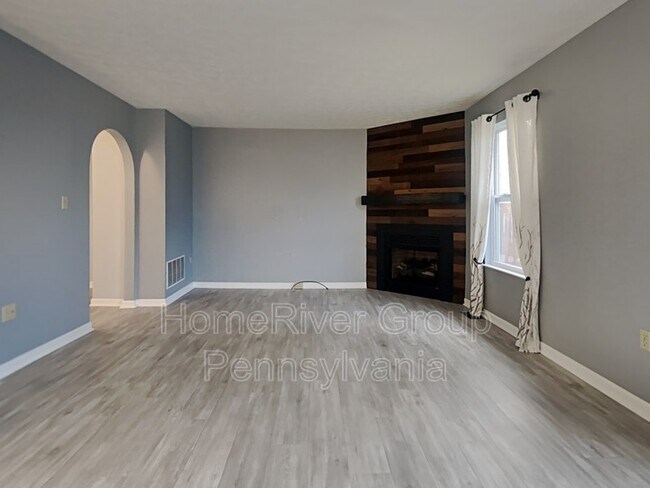 Building Photo - 208 Whitetail Ridge