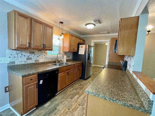 Foto del edificio - 8706 Collingsdale Rd
