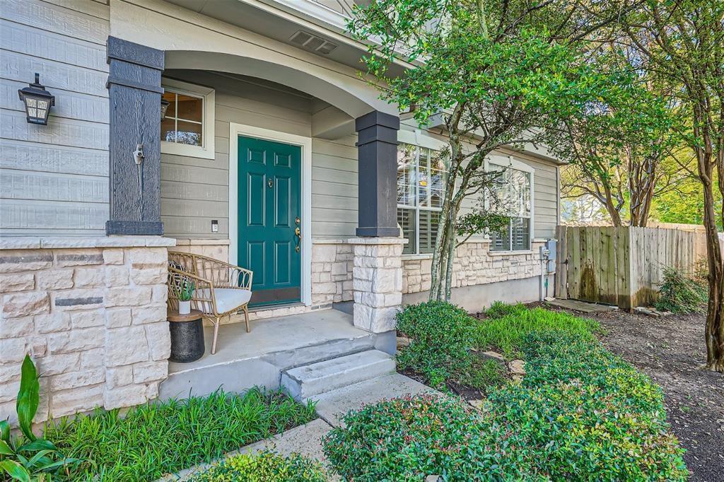 Foto principal - 8518 Cahill Dr